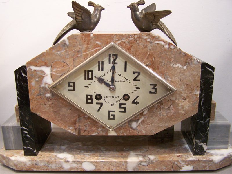 Pendule de style Art déco